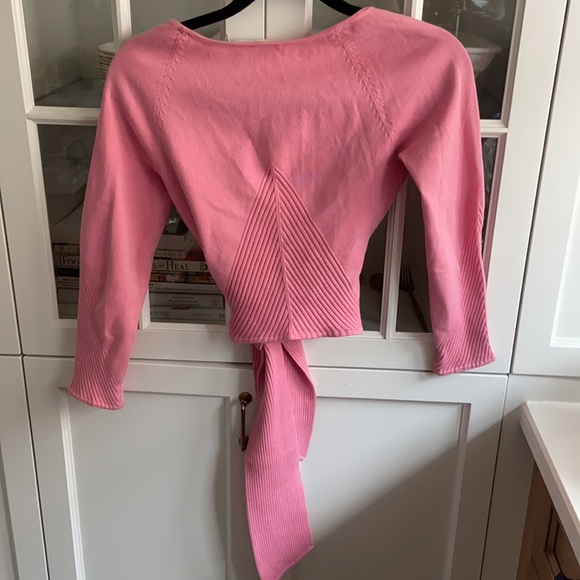 JLO by Jennifer Lopez pink knitted crop top - Picture 3 of 3